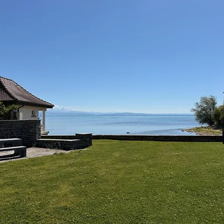 Lakefront Retreat 1 - Direkt Am Seeufer Διαμέρισμα *